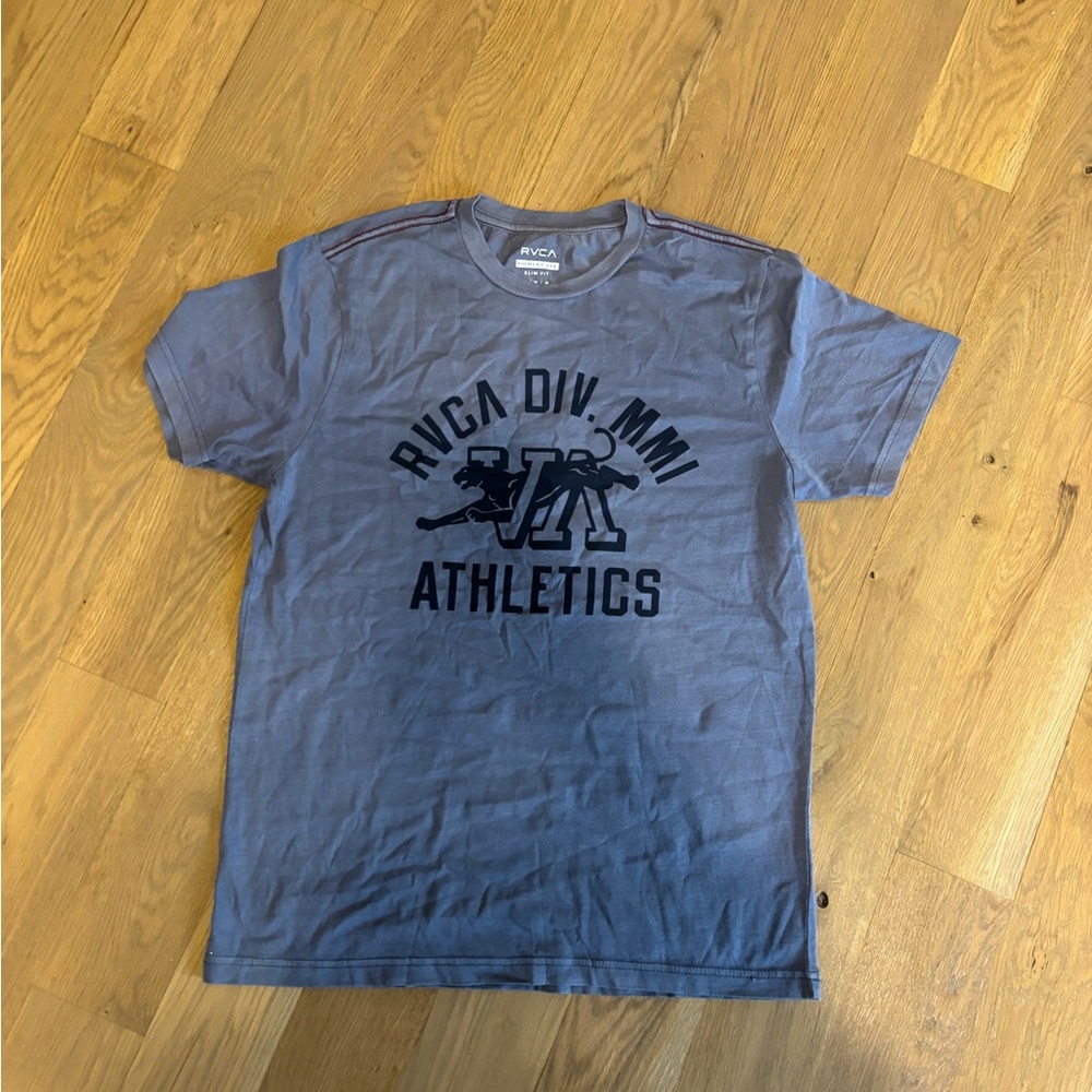 RVCA Men's Blue Athletics Graphic Tee NWOT size medium slim fit pigment dye